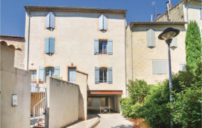 One-Bedroom Apartment in Uzes